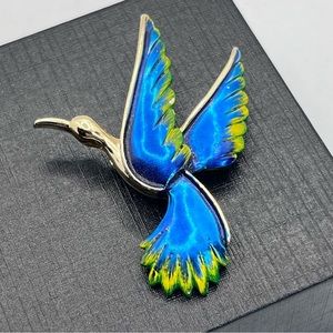 Gerry's VTG 80's Enamel Tropical Bird Brooch 2"